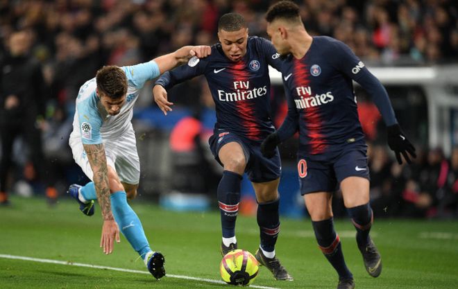 球队战术版 球队战术版